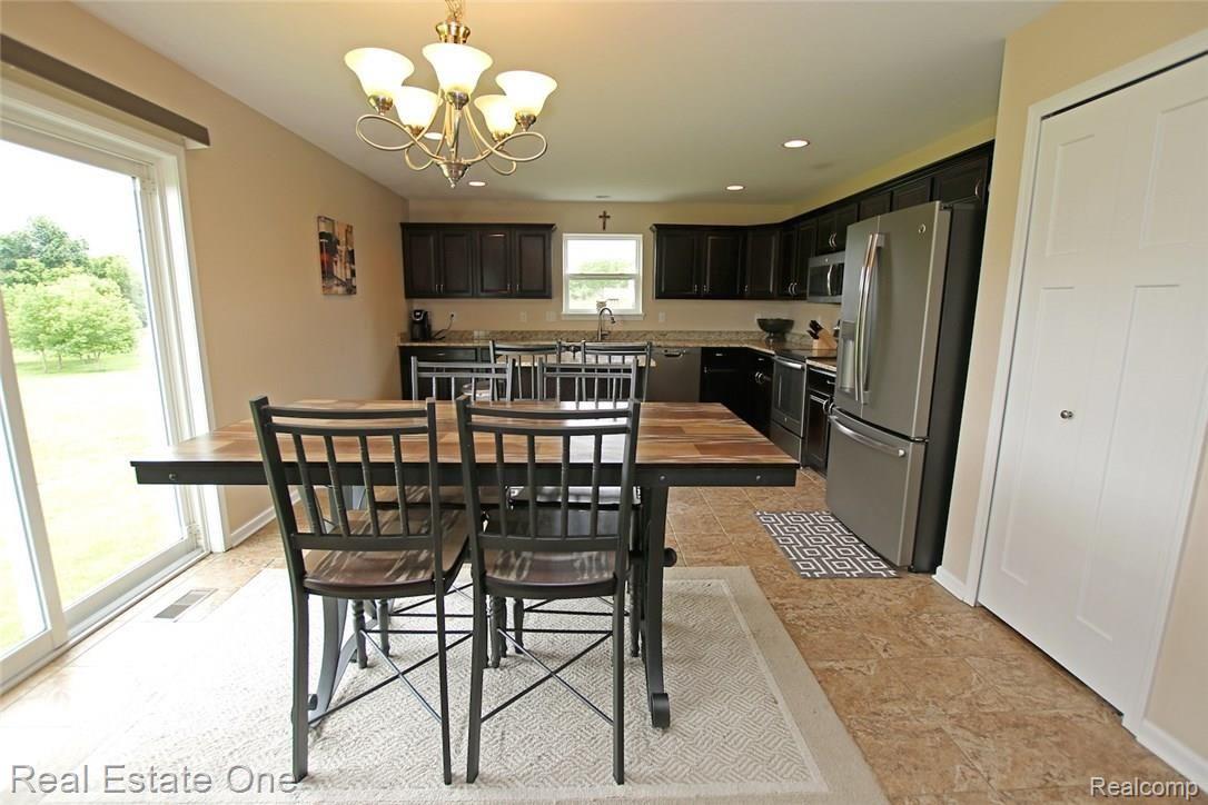 5076 Hidden Ridge Road Metamora, MI 48455 - Photo 12 of 46 12) Kitchen.jpg