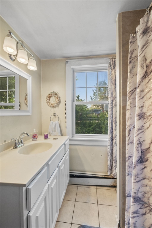 41 Endicott Street Danvers, MA 01923 - Photo 22 of 34