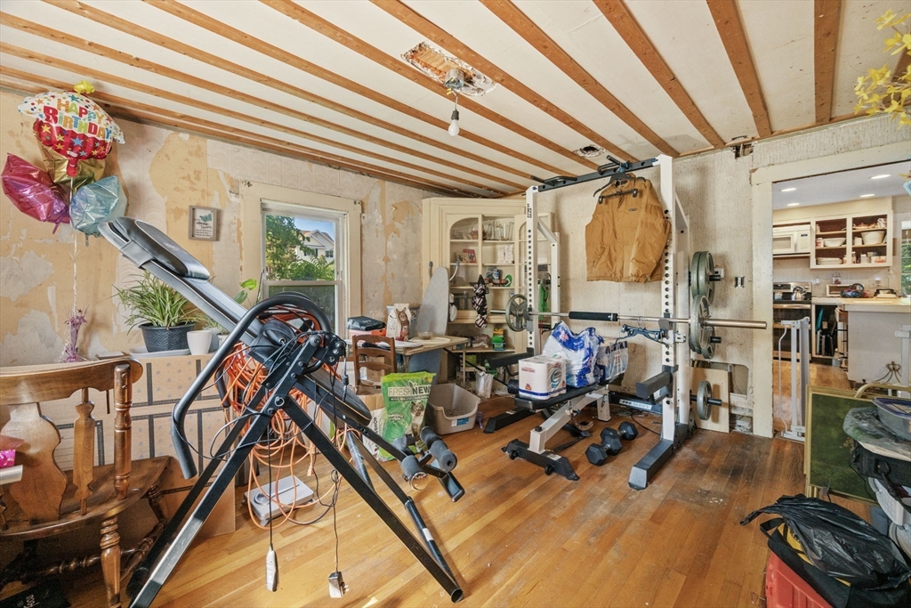 41 Endicott Street Danvers, MA 01923 - Photo 25 of 34