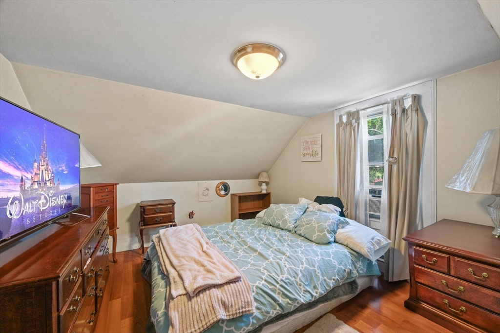 41 Endicott Street Danvers, MA 01923 - Photo 27 of 34