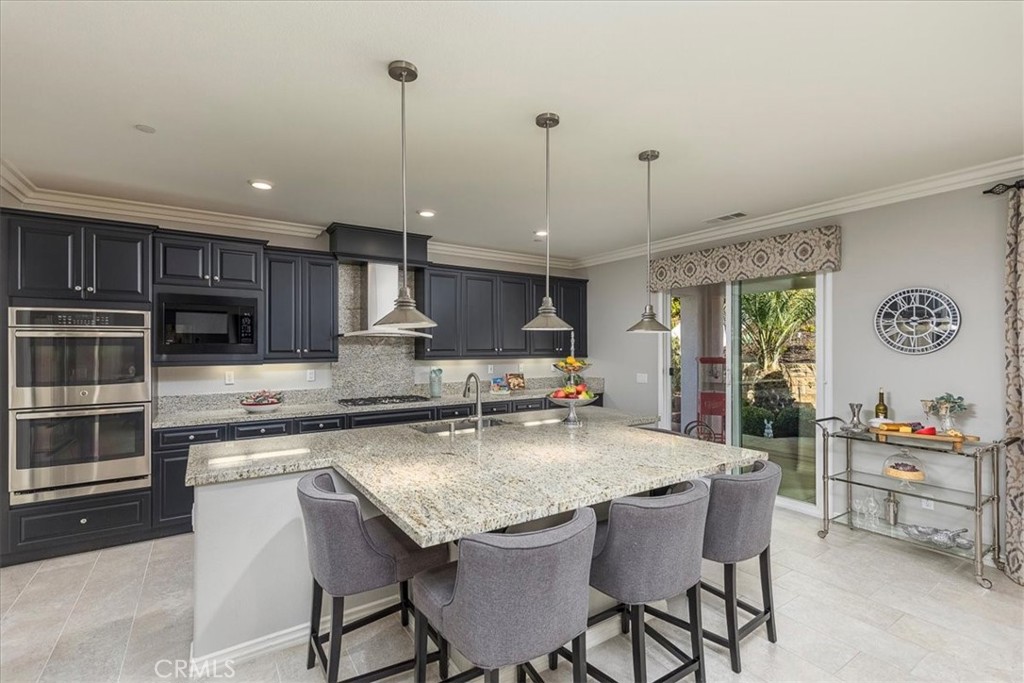 33332 Kilroy Road Temecula, CA 92592 - Photo 11 of 45