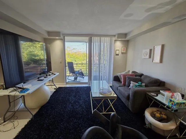 $229,000 | 4500 North Federal Highway, Unit 303, Lighthouse Point, FL 33064