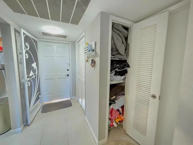 $229,000 | 4500 North Federal Highway, Unit 303, Lighthouse Point, FL 33064