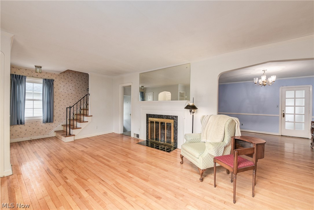 1436 Belrose Road Cleveland, OH 44124 - Photo 4 of 31 Gallery Image 4