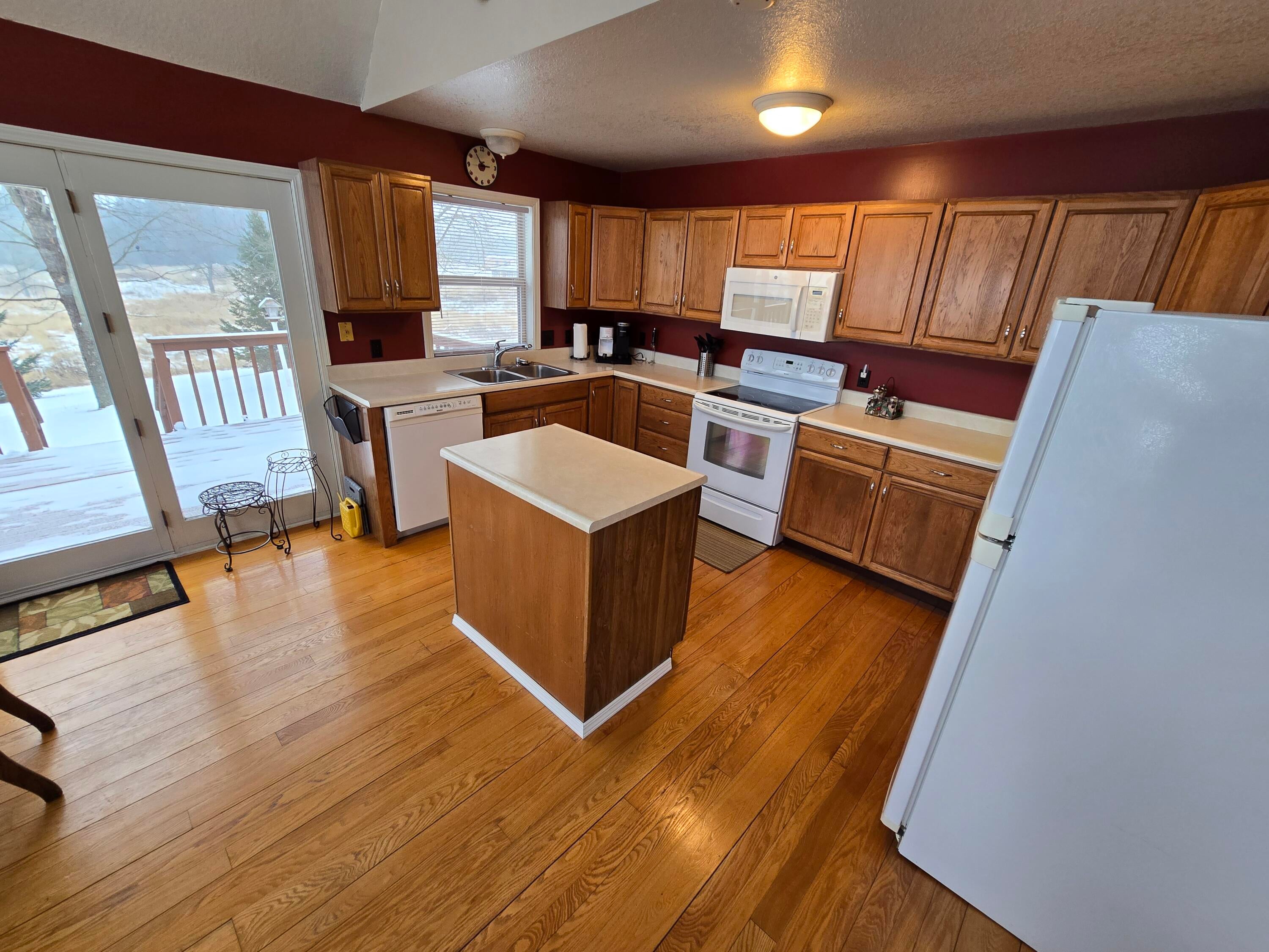 3018 Mc Collum Lake Road Curran, MI 48728 - Photo 42 of 164 Gallery Image 42
