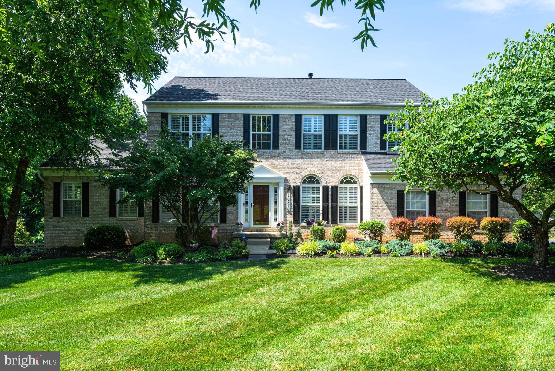10810 Avonlea Ridge Place Damascus, MD 20872 - Photo 1 of 36 Backs to conversation area.