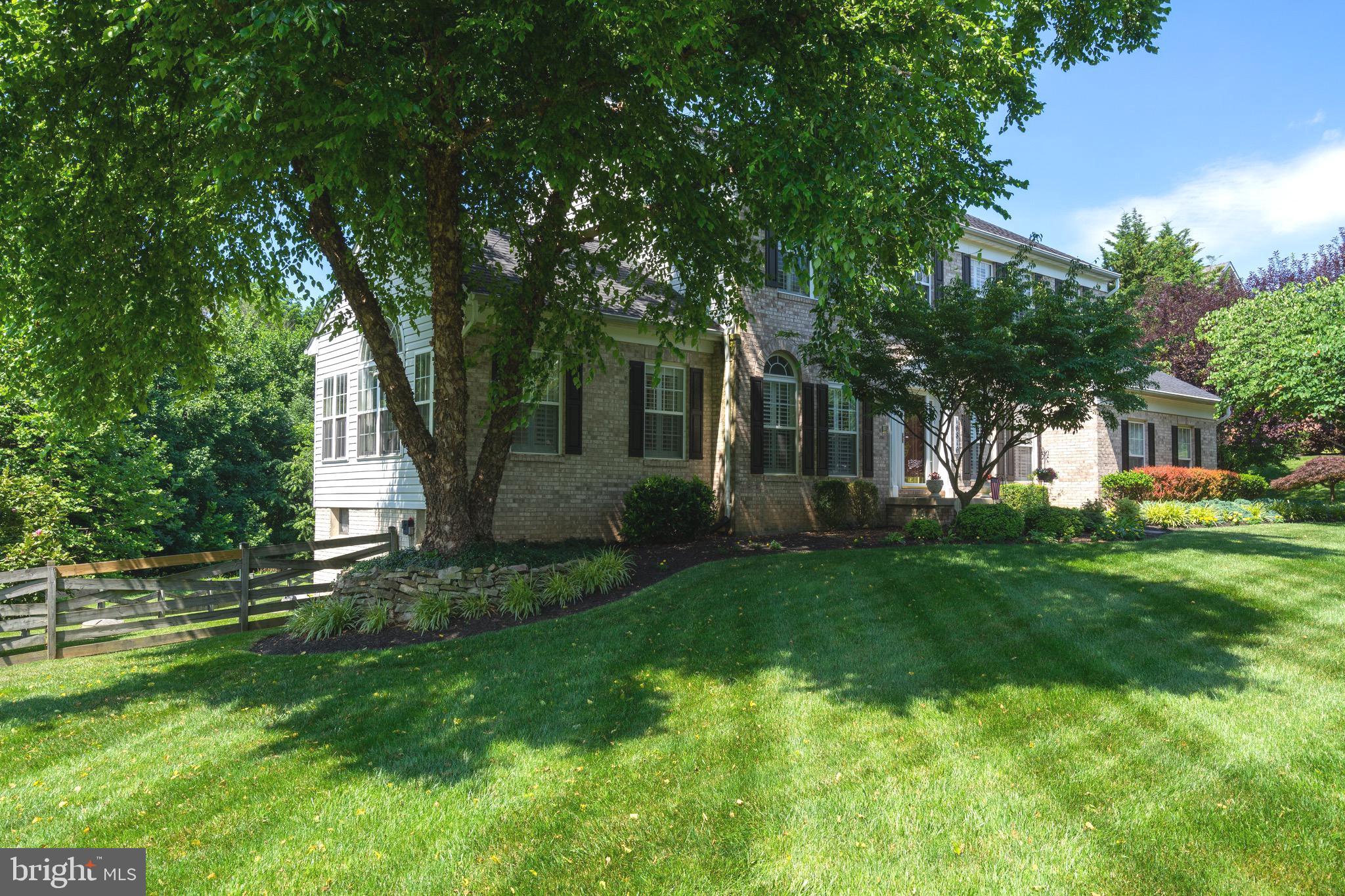 10810 Avonlea Ridge Place Damascus, MD 20872 - Photo 2 of 36 Large private lot.
