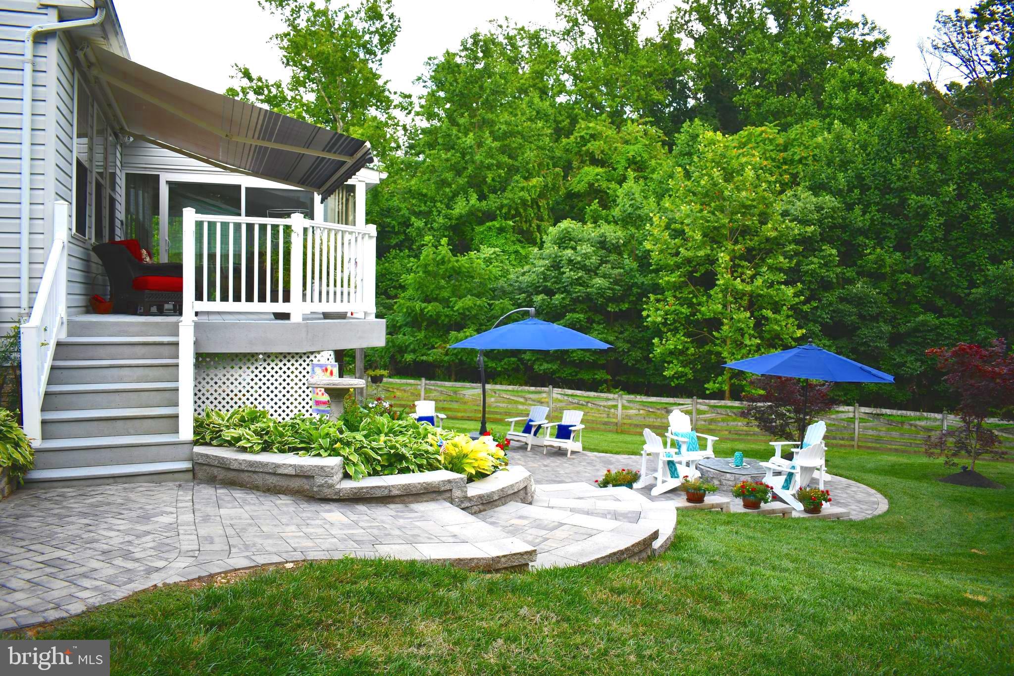 10810 Avonlea Ridge Place Damascus, MD 20872 - Photo 31 of 36 Multi level entertaining.