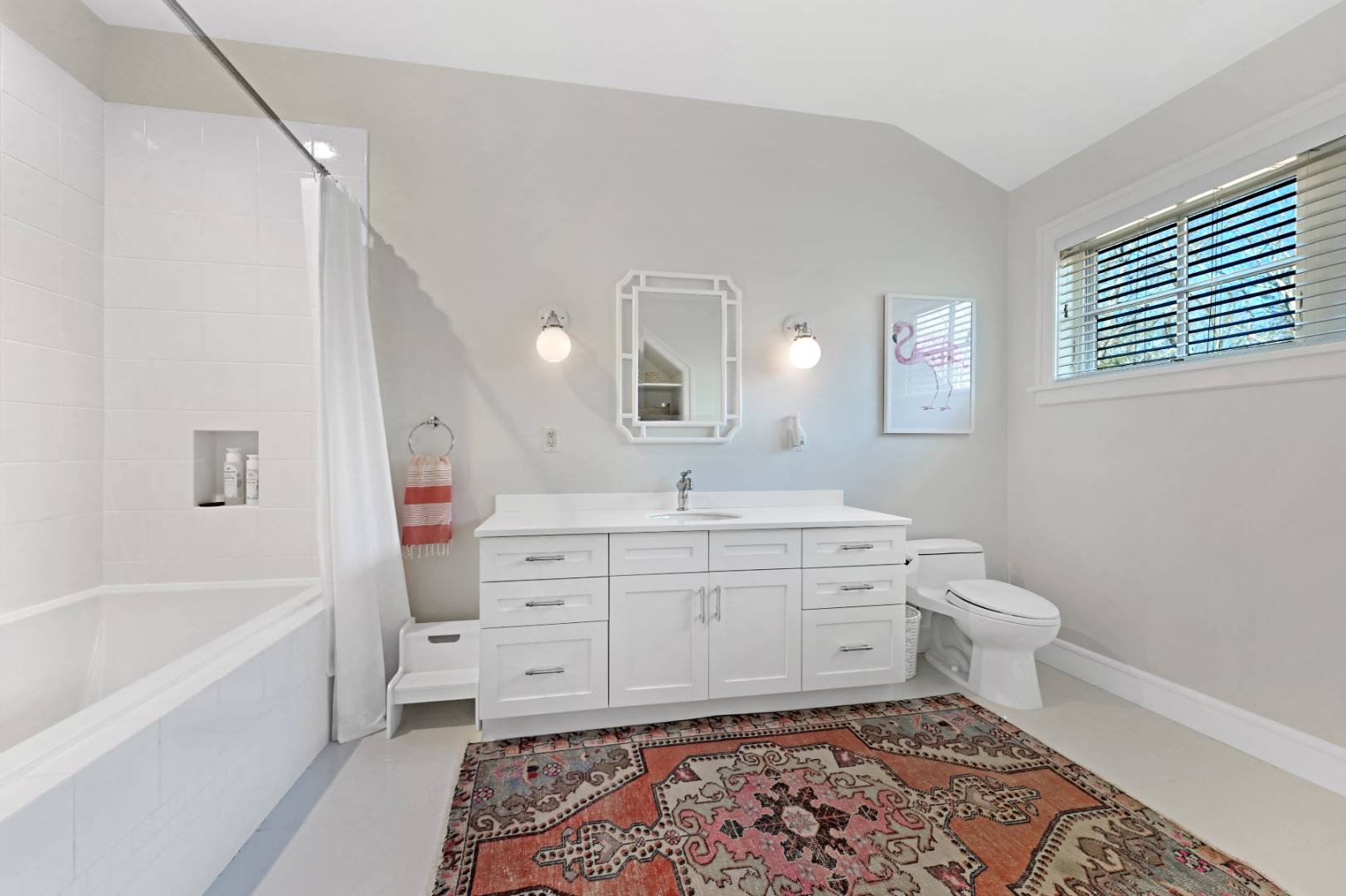 60 Jagger Lane Westhampton, NY 11977 - Photo 23 of 35 a spacious bathroom with a double vanity sink mirror and bathtub
