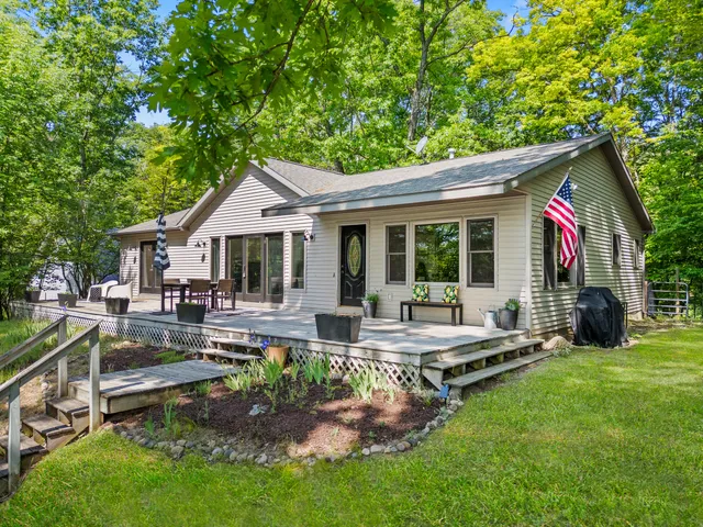 $519,000 | 9898 South Pritchard Drive, Stanwood, MI 49346