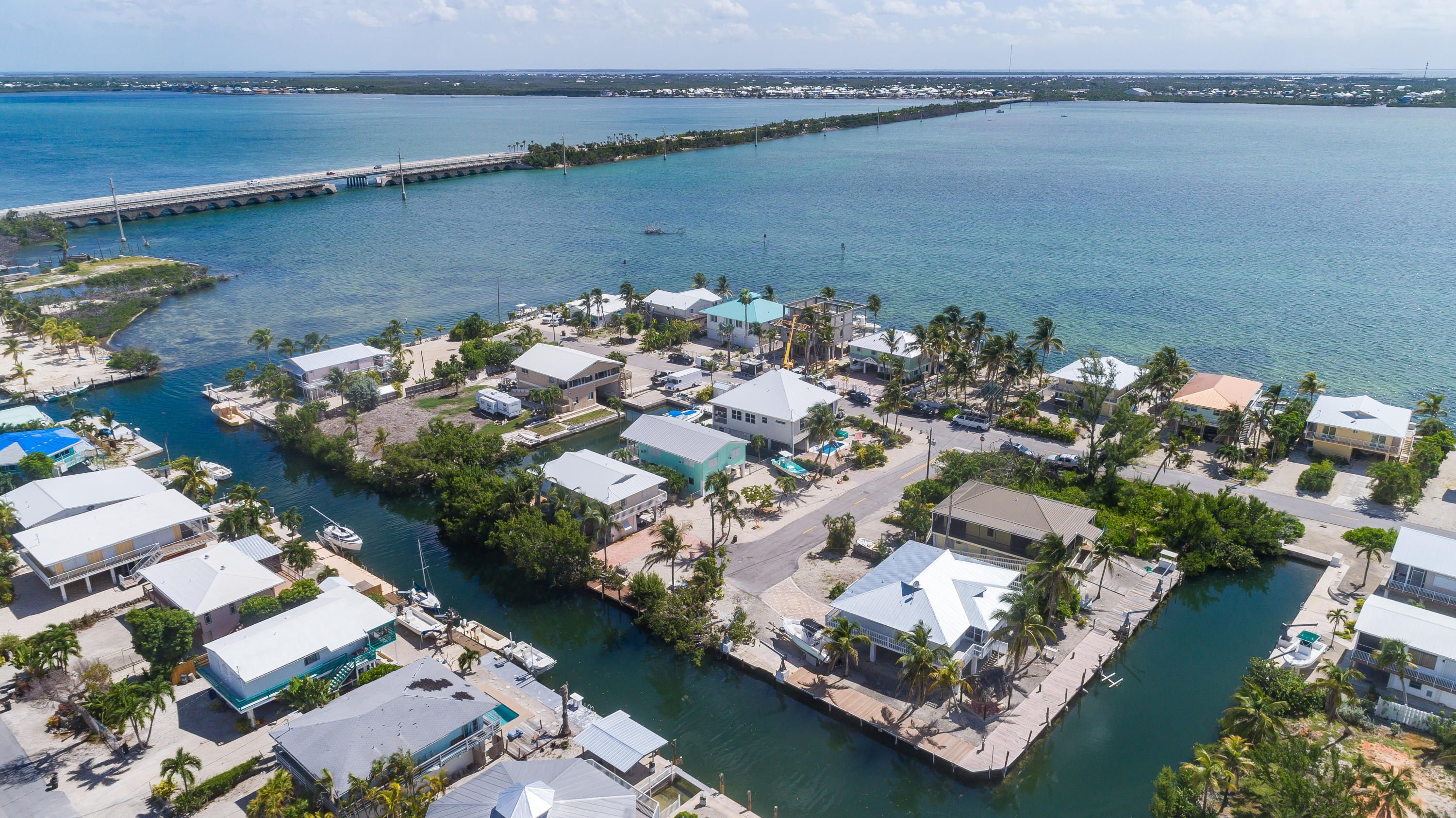 28591 Dirk Road Summerland Key, FL 33042 - Photo 5 of 51 005-28591DirkLn-CudjoeKey-FL-33042-full