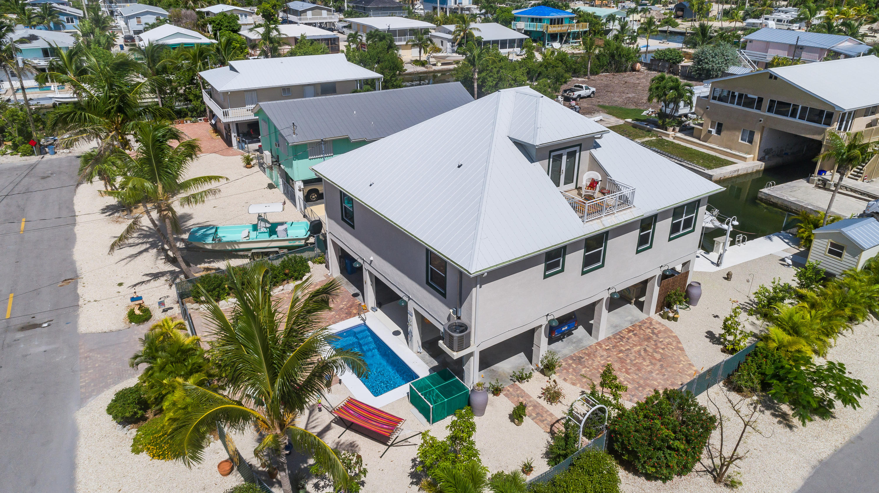 28591 Dirk Road Summerland Key, FL 33042 - Photo 10 of 51 010-28591DirkLn-CudjoeKey-FL-33042-full