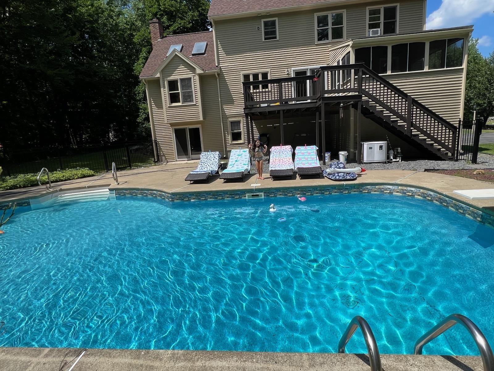 53 Munroe Drive Hampstead, NH 03826 - Photo 36 of 44