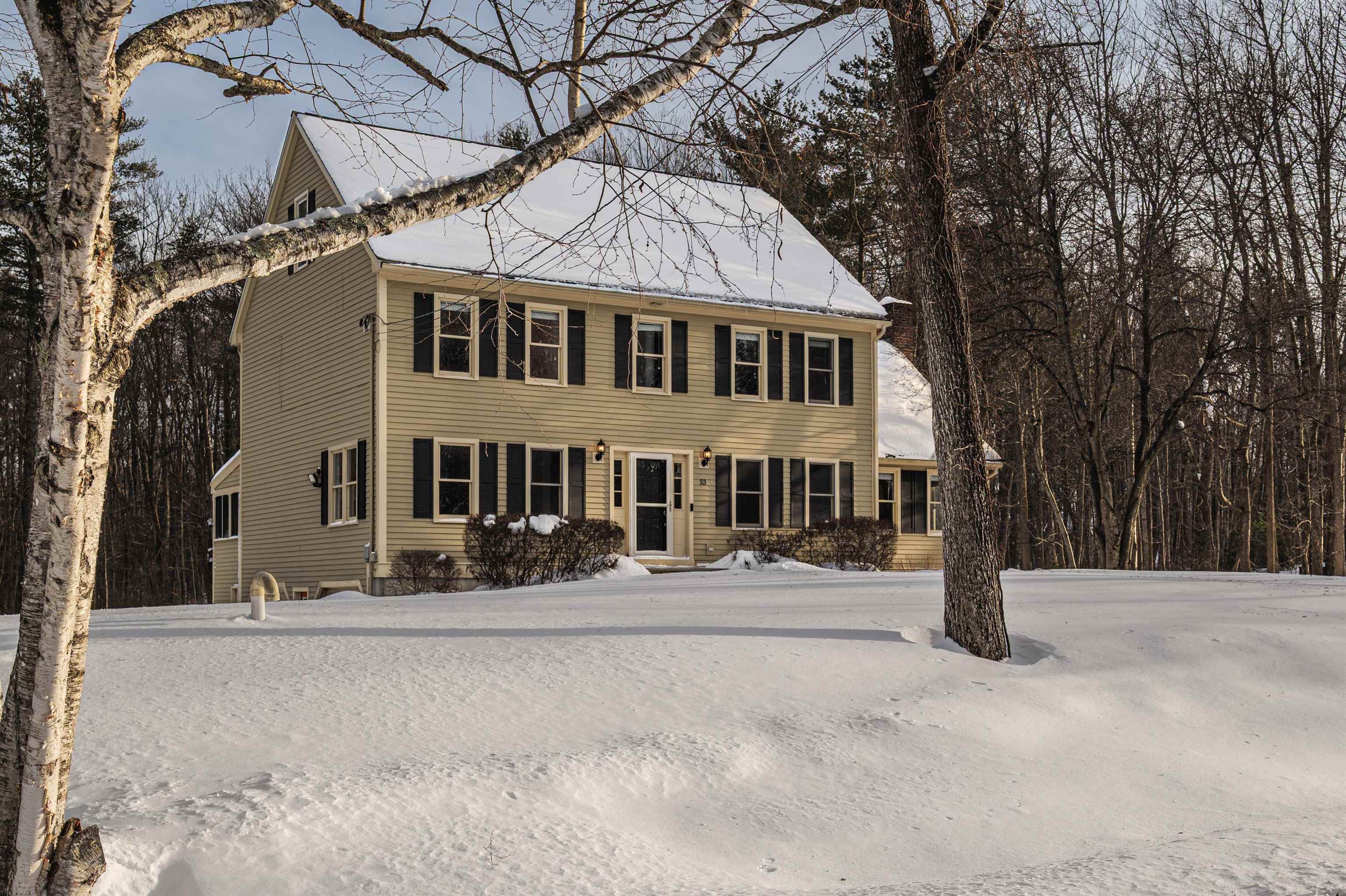 53 Munroe Drive Hampstead, NH 03826 - Photo 40 of 44