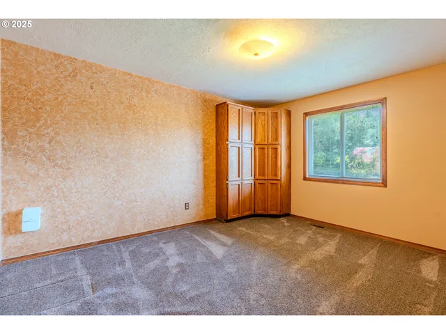 $558,000 | 975 Southwest Florence Court, Gresham, OR 97080