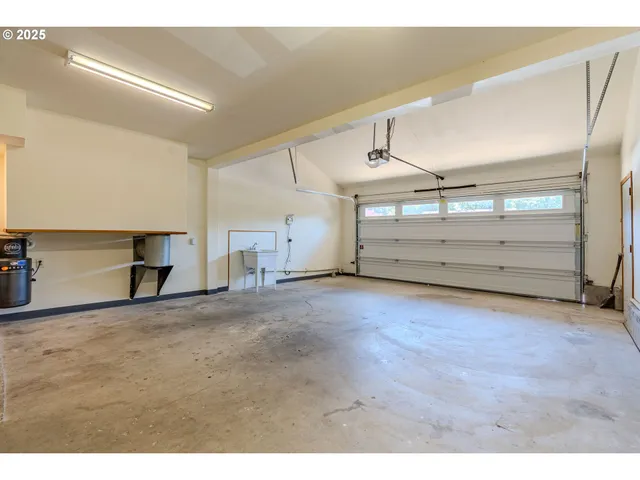 $558,000 | 975 Southwest Florence Court, Gresham, OR 97080