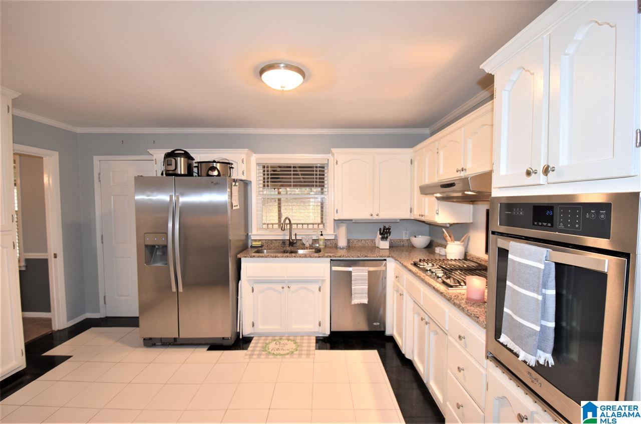 2748 Acton Road Birmingham, AL 35243 - Photo 15 of 43
