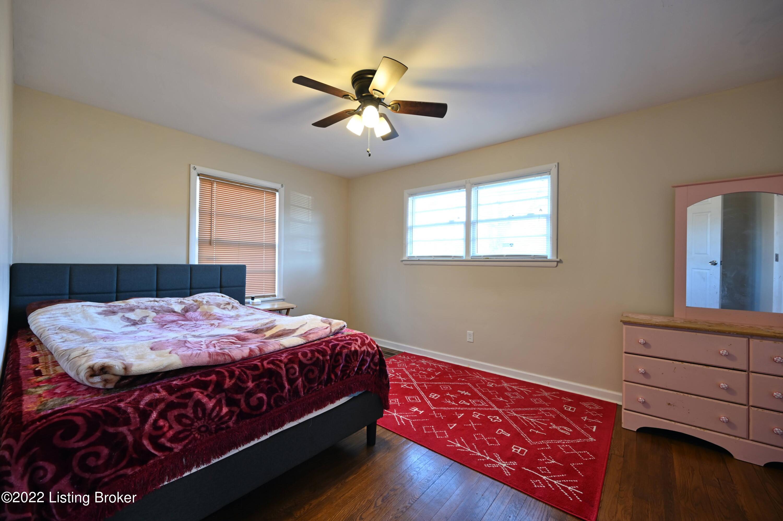 7114 Manslick Road Louisville, KY 40214 - Photo 20 of 37 DSC_0093