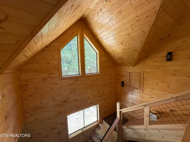 $1,099,900 | 775 Chickasaw Gap Way, Pigeon Forge, TN 37863