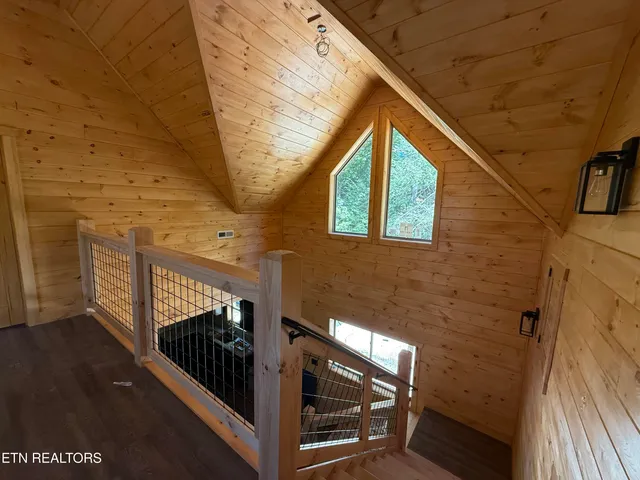 $1,099,900 | 775 Chickasaw Gap Way, Pigeon Forge, TN 37863