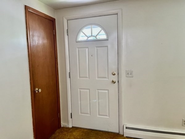 27 Warwick Road Chicopee, MA 01020 - Photo 14 of 38 Gallery Image 14