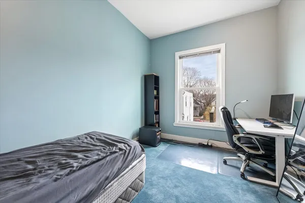 $900,000 | 2149 West Eastwood Avenue, Chicago, IL 60625