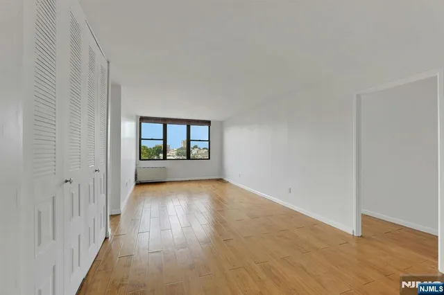 $3,100 | 9019 Wall Street, Unit 6B, North Bergen, NJ 07047