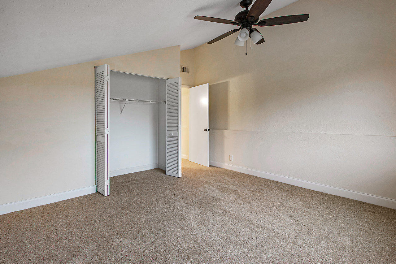 261 Maplecrest Circle Jupiter, FL 33458 - Photo 24 of 28 027-261MapleCrestCir-Jupiter-FL-small