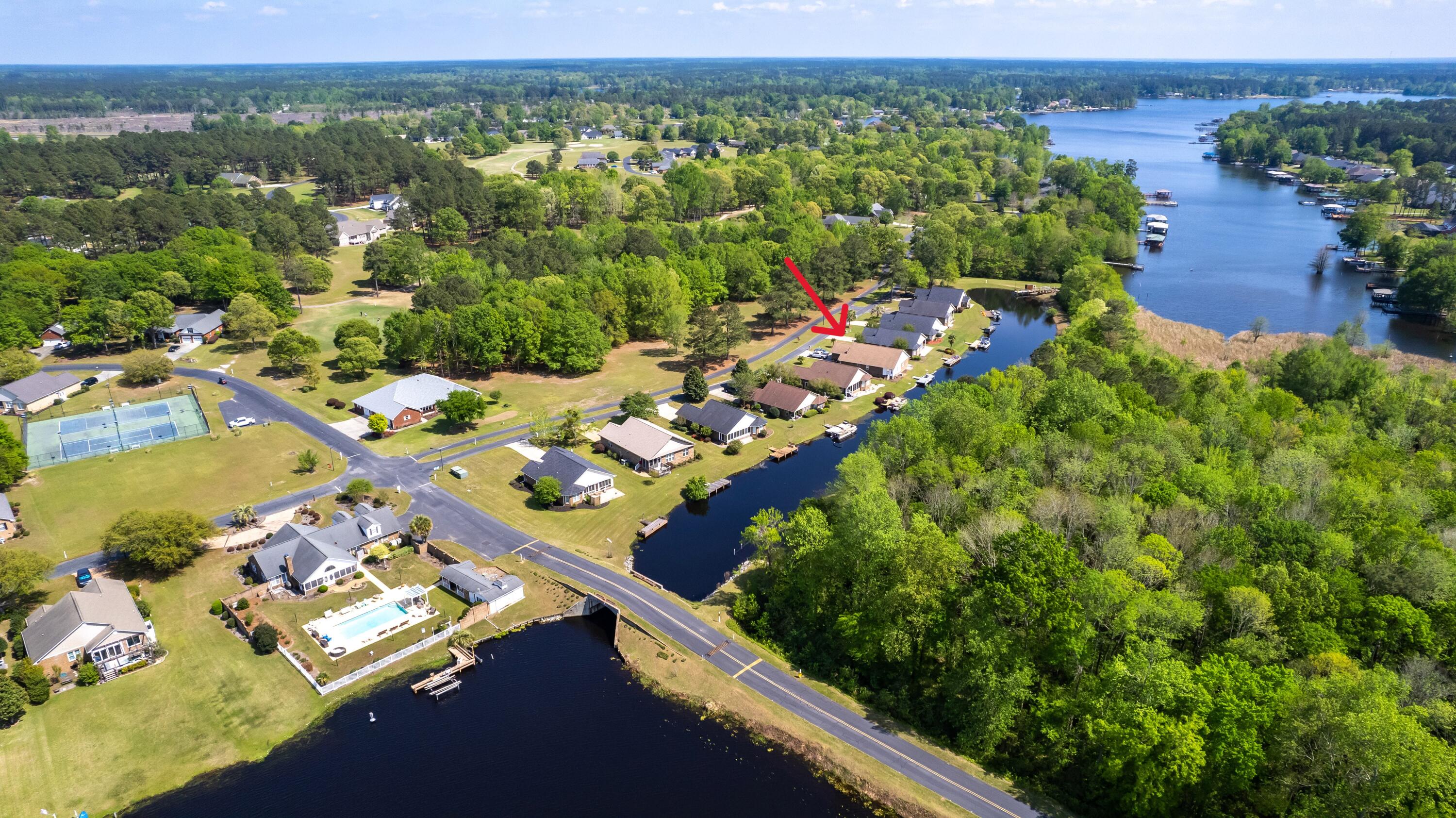 87 Ridge Lake Drive Manning, SC 29102 - Photo 15 of 47 43 Marked up with Arrow