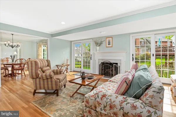 $1,099,000 | 132 Upshire Circle, Gaithersburg, MD 20878
