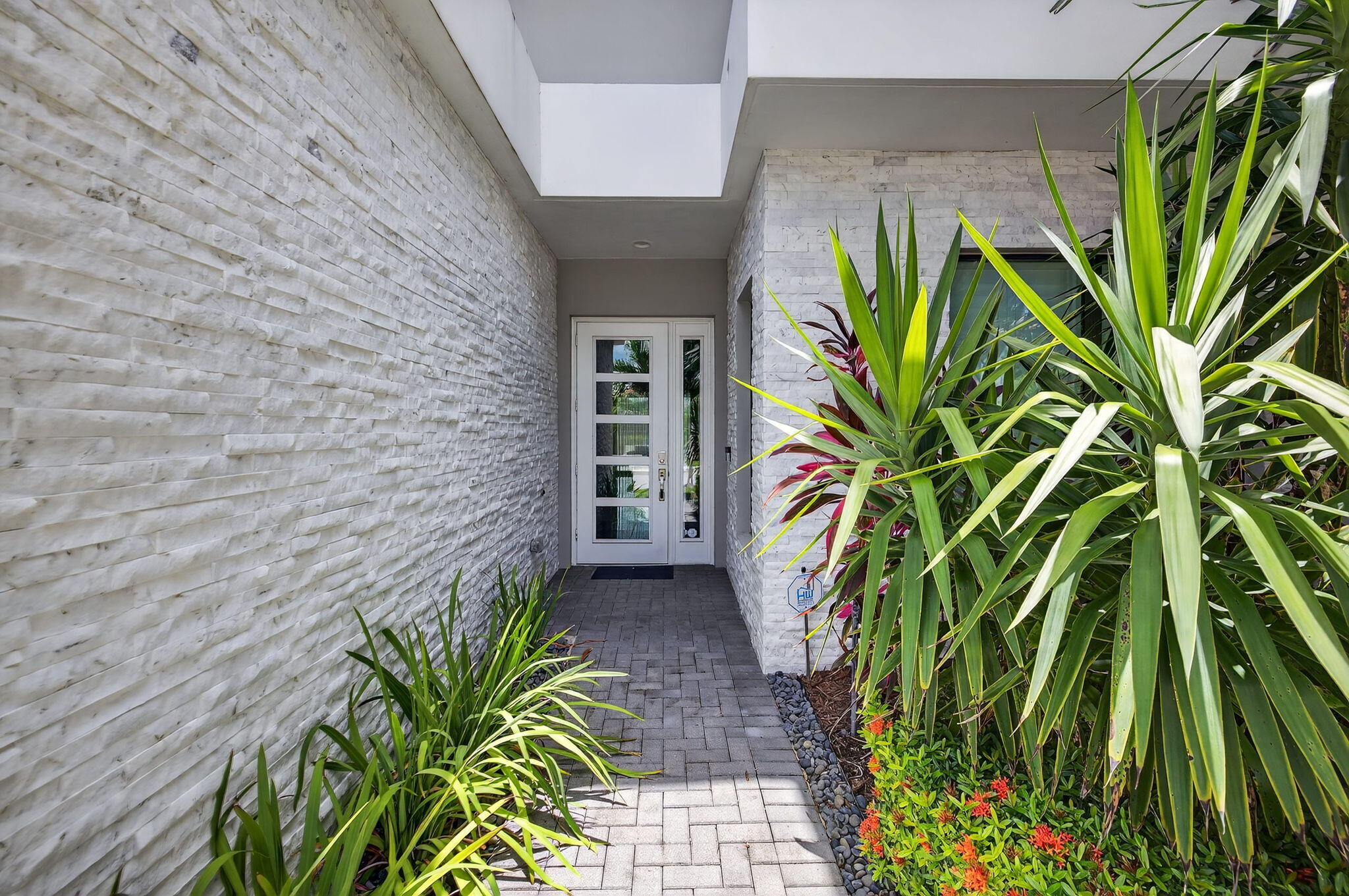 8618 Tower Bridge Court Boca Raton, FL 33496 - Photo 2 of 53 3-web-or-mls-076_3W7A4667