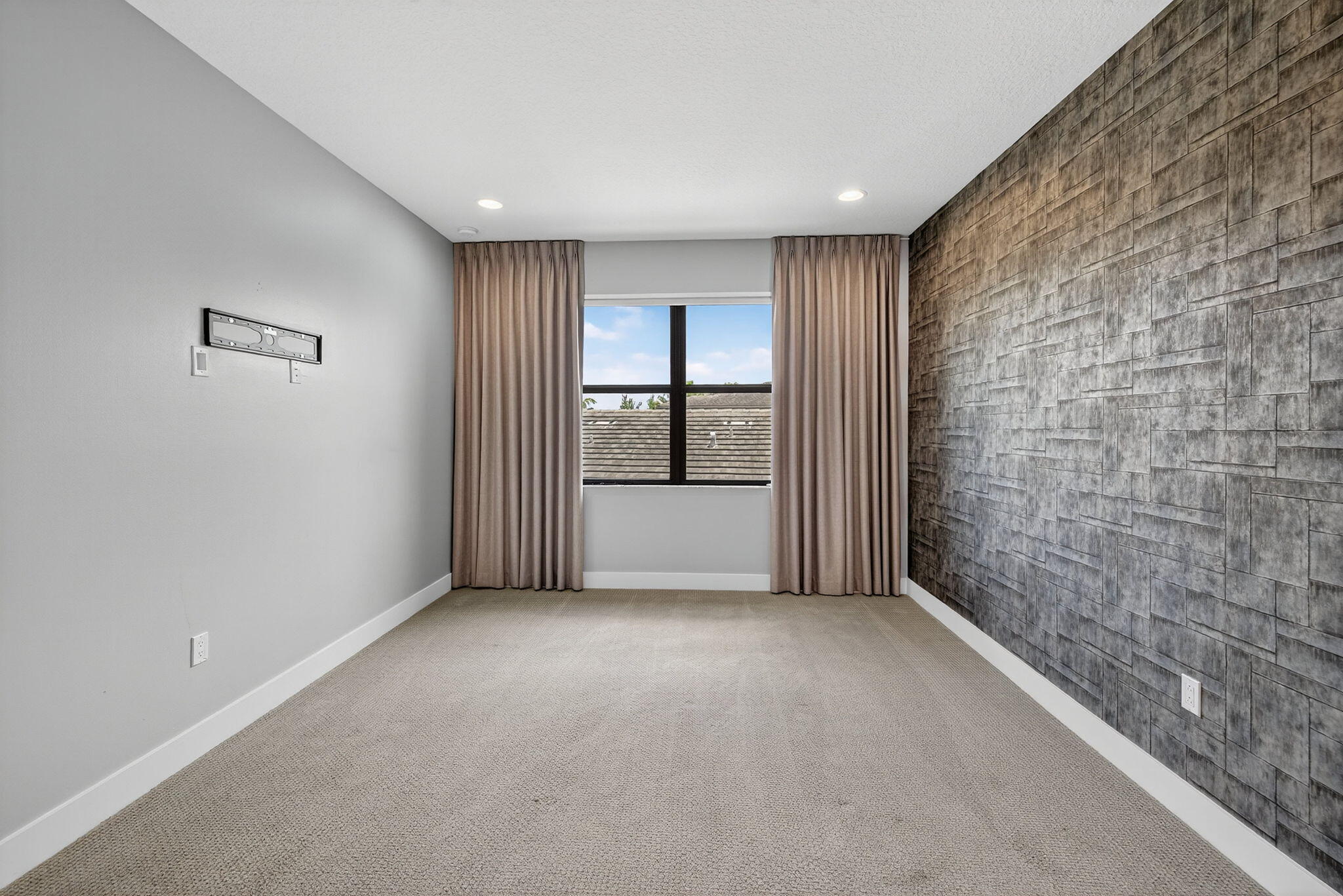 8618 Tower Bridge Court Boca Raton, FL 33496 - Photo 26 of 53 a view of an empty room with a window