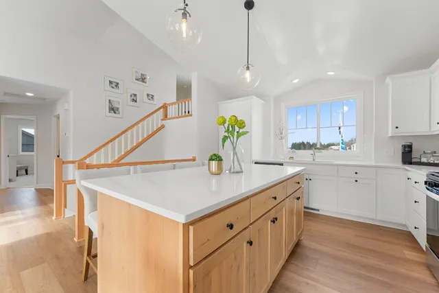 $619,900 | 7142 22nd Avenue South, Shakopee, MN 55379