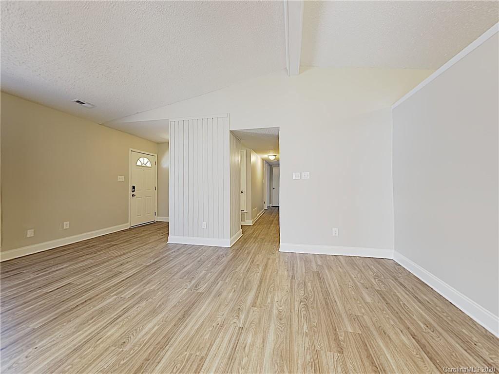 6313 Harrisburg Road Charlotte, NC 28227 - Photo 2 of 13