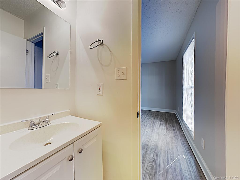 6313 Harrisburg Road Charlotte, NC 28227 - Photo 7 of 13