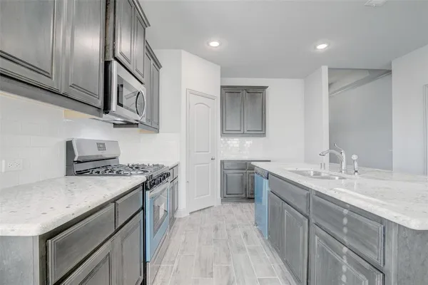 $2,095 | 7821 Cypress Drive, Greenville, TX 75402