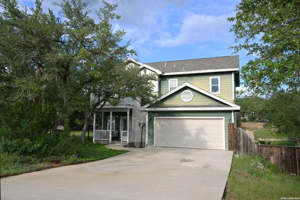 $350,000 | 626 April Drive, Canyon Lake, TX 78133