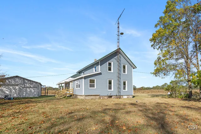 $349,900 | 2980 Budd Road, Stockbridge, MI 49285