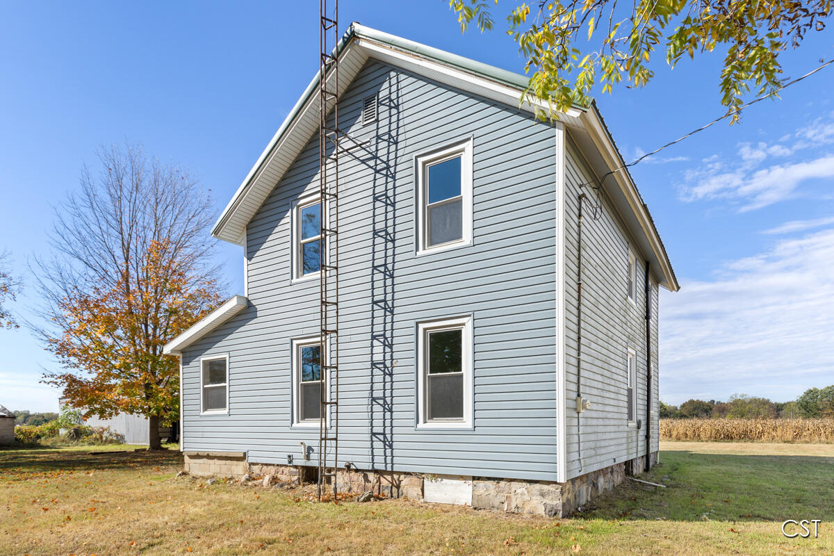 2980 Budd Road Stockbridge, MI 49285 - Photo 2 of 23 IMG_1001 (9)