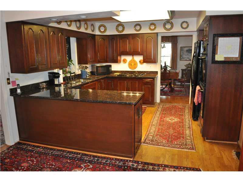 6640 Dean Road Indianapolis, IN 46220 - Photo 8 of 24 Gallery Image 8