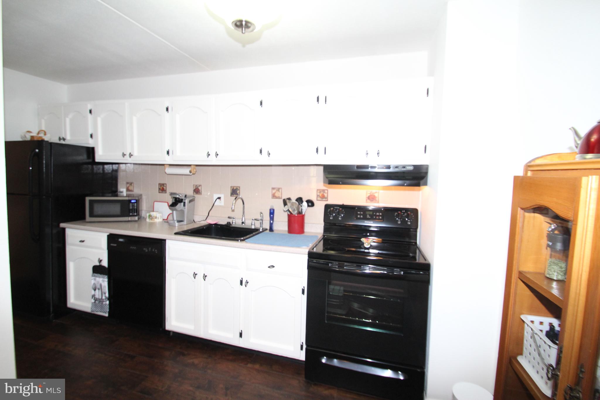 72 Welsh Tract Road, Unit 103 Newark, DE 19713 - Photo 4 of 14 Kitchen