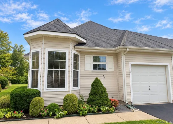 $549,000 | 120 Scenic Lake Drive, Riverhead, NY 11901