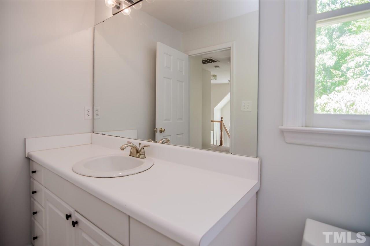 1628 Lethbridge Court Raleigh, NC 27606 - Photo 24 of 30 Gallery Image 24