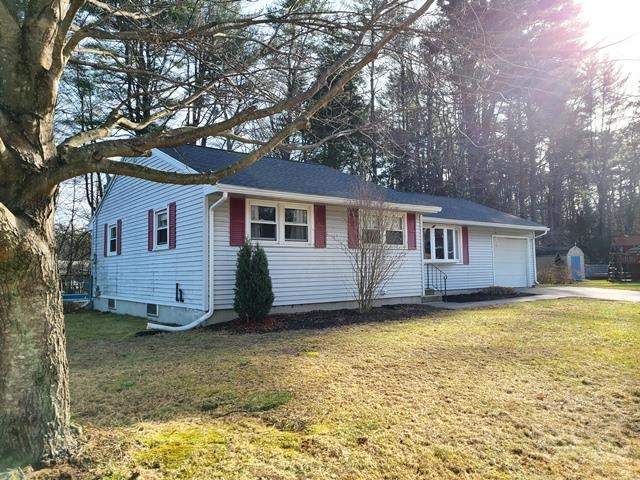 21 Glen Road Keene, NH 03431 - Photo 3 of 30