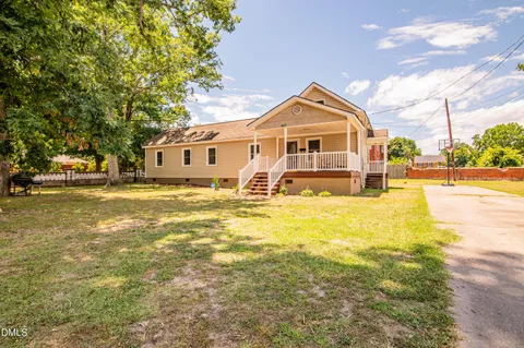 $160,000 | 407 Hamilton Street, Roanoke Rapids, NC 27870