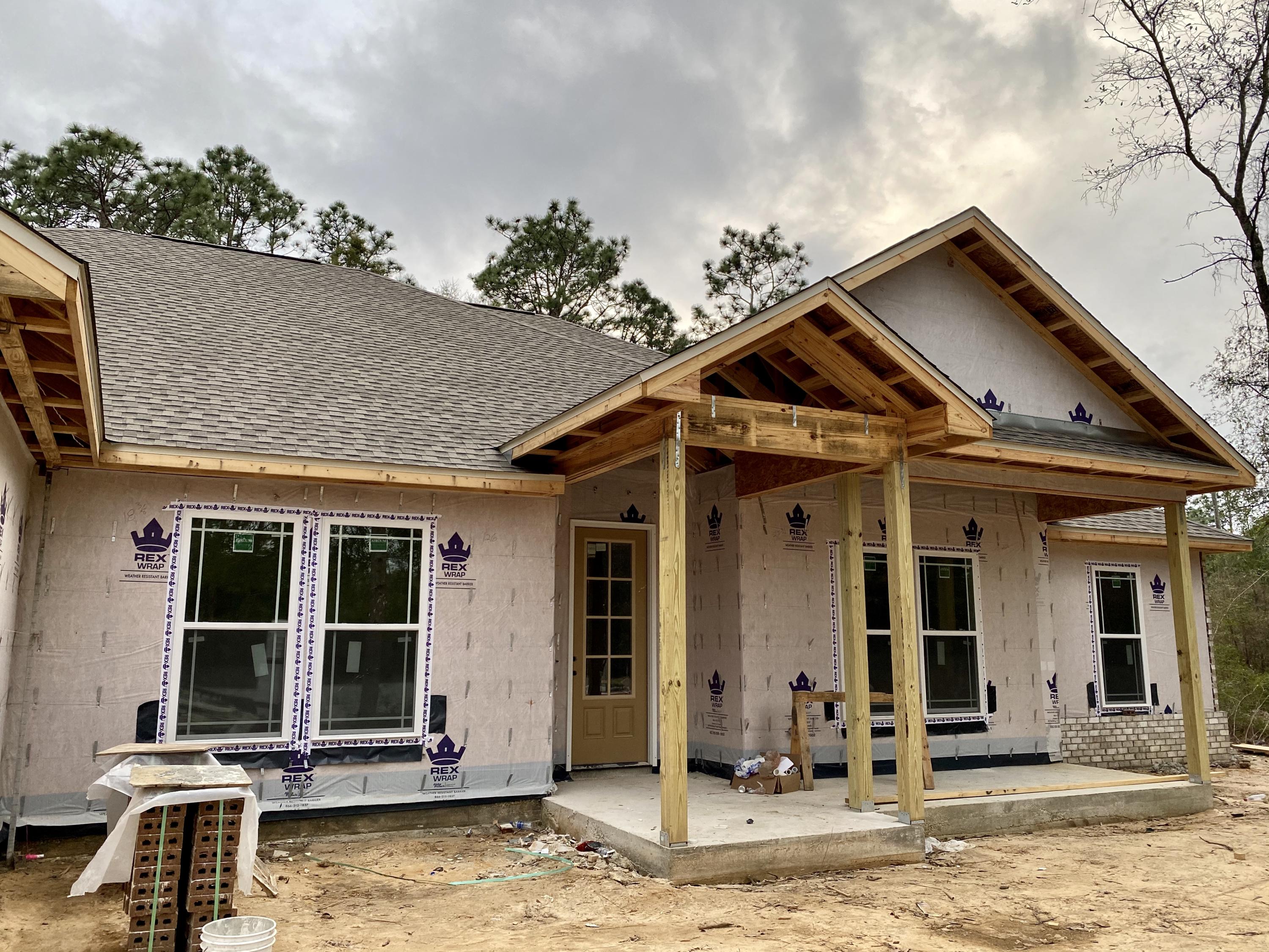 6080 Carina Road Crestview, FL 32539 - Photo 9 of 14 a front view of a house