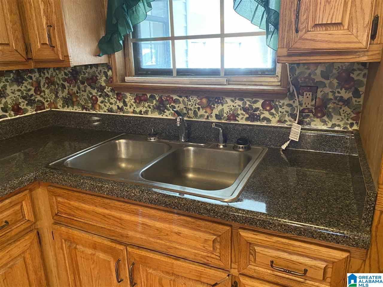59 Allen Street Oxford, AL 36203 - Photo 5 of 22