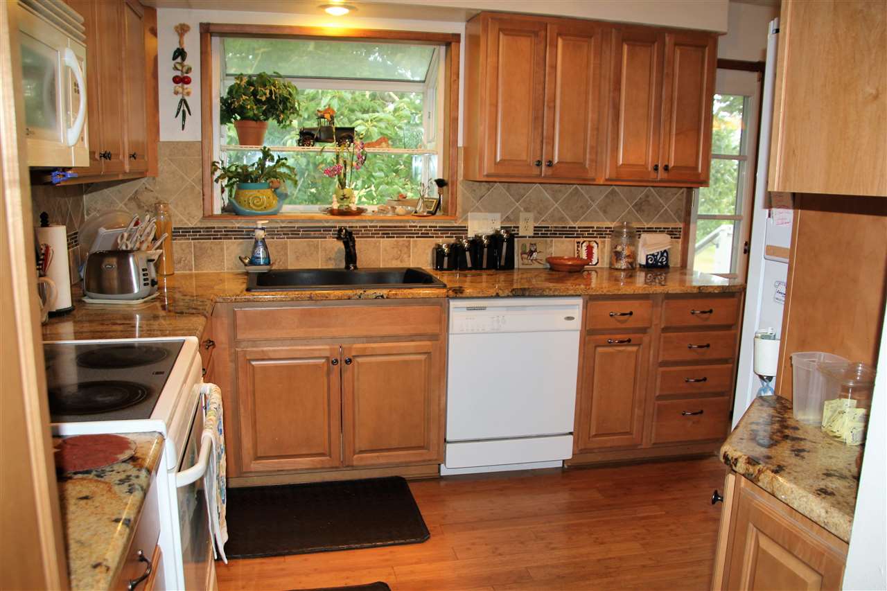 1003 South Christensen Road Medical Lake, WA 99022 - Photo 3 of 20 Gallery Image 3