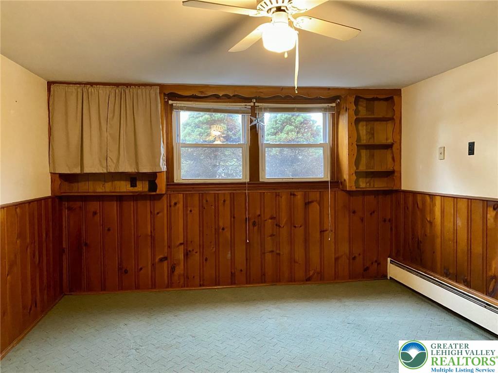 3042 Middletown Road Bethlehem, PA 18020 - Photo 13 of 17