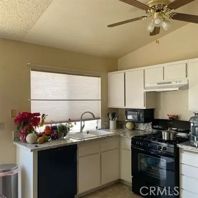$435,000 | 1462 Apple Creek Drive, Perris, CA 92571